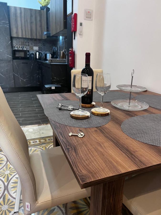 Dar Barbara - Duplex 1 Double Bed Maltese Style House Villa Cospicua Eksteriør billede